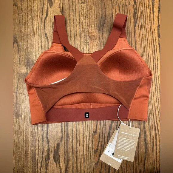 On Women’s Performance Flex Bra Auburn L NWT • High‑Support Athletic Bra